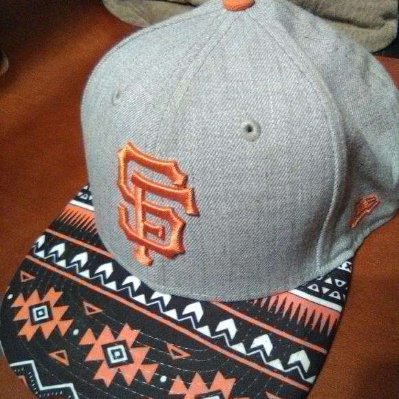 Hat - Picture 3 of 3